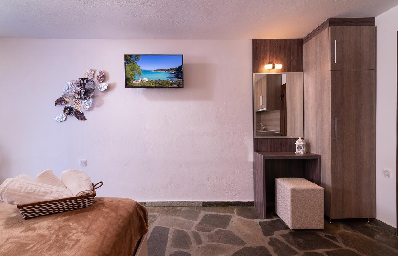 House Katerina Mediterranean Sarti Exteriör bild